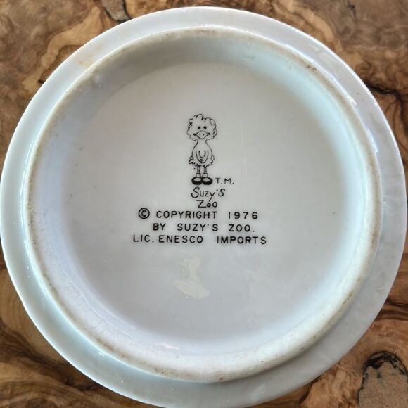 Vintage 1976 Suzie's Zoo Frog Ashtray - Tis the Season to be Jolly - Picture 2 of 6